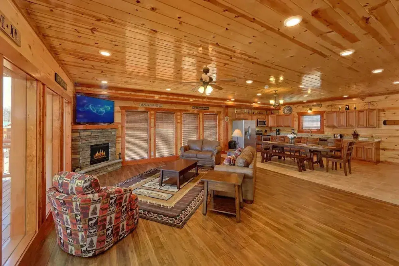 Summit Pool Lodge Apartment 6