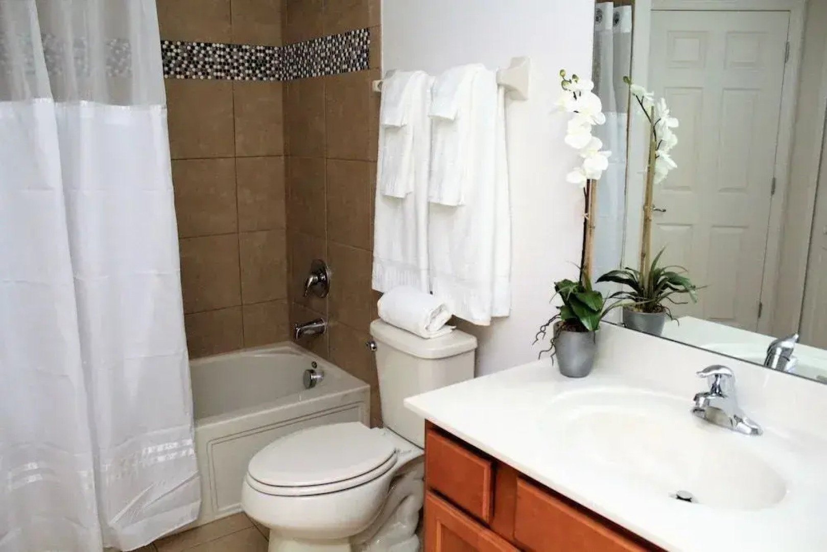 Gated Golf Course Private Pool Spa & Games Room