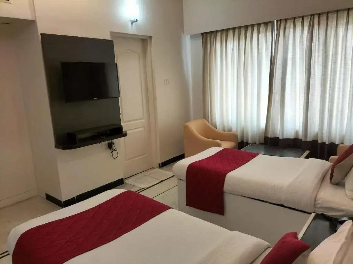 Zip By Spree Hotels Surabi International Vellore