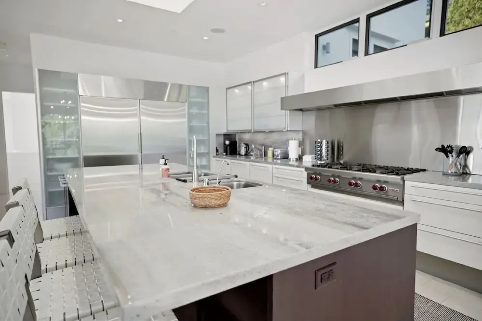 Winding Way - Modern Malibu Masterpiece With Unobstructed Ocean Views