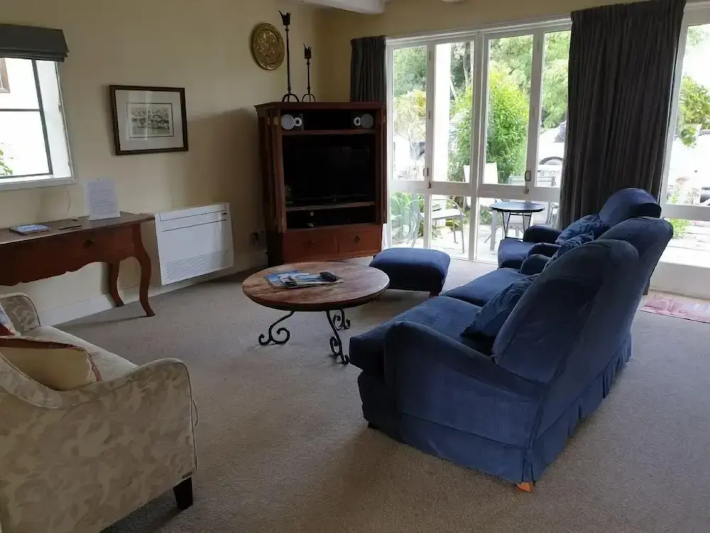 The Bruce Waterfront Apartments by AVI