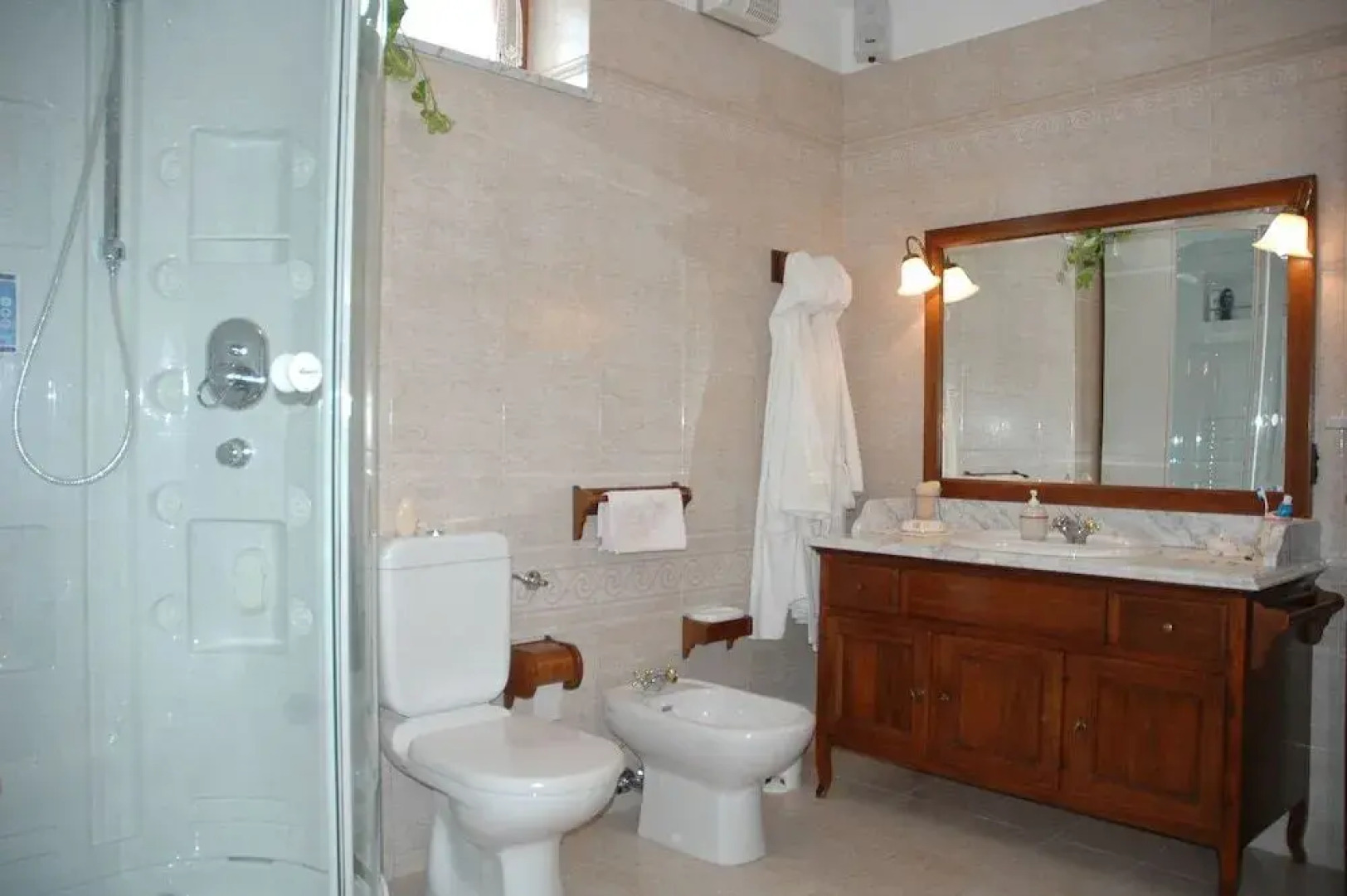 Al Vecchio Glicine - Bed & Breakfast