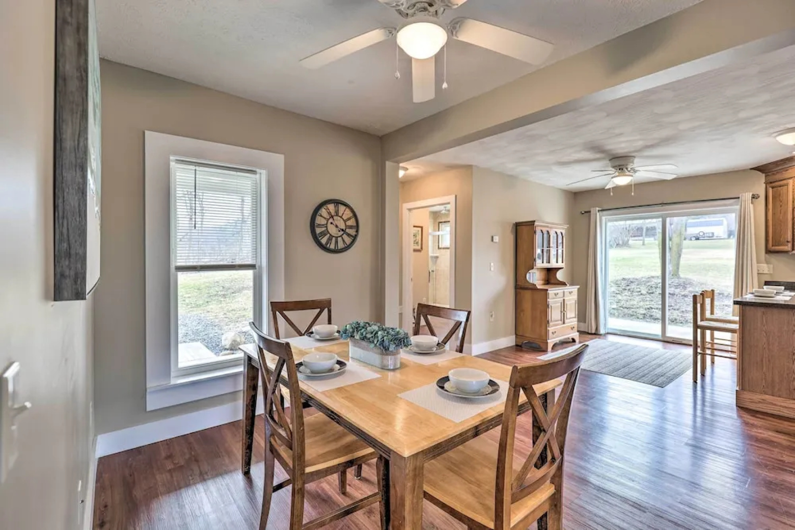 Lovely Finger Lakes Vacation Home Near Seneca Lake
