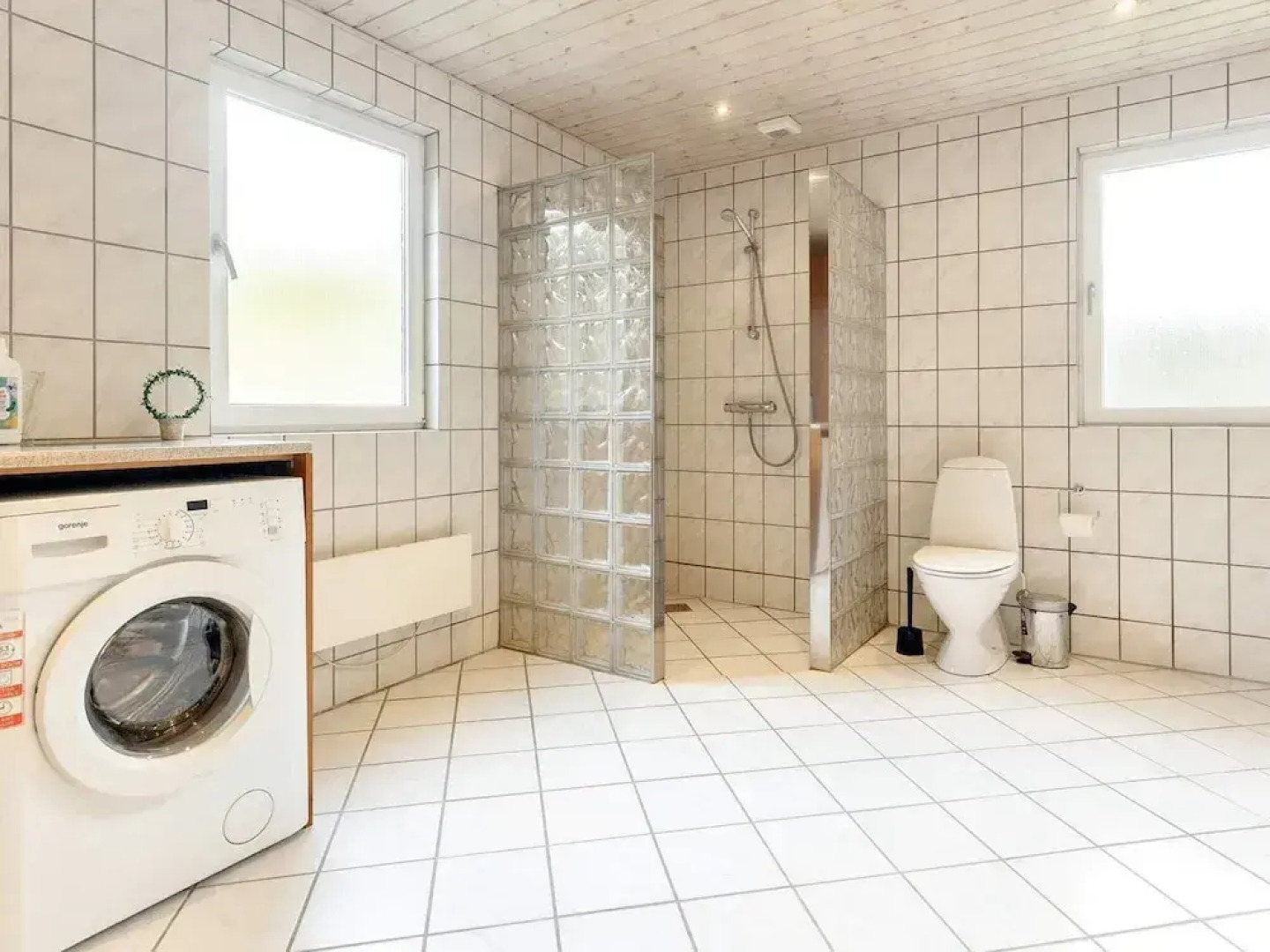 8 Person Holiday Home in Blavand