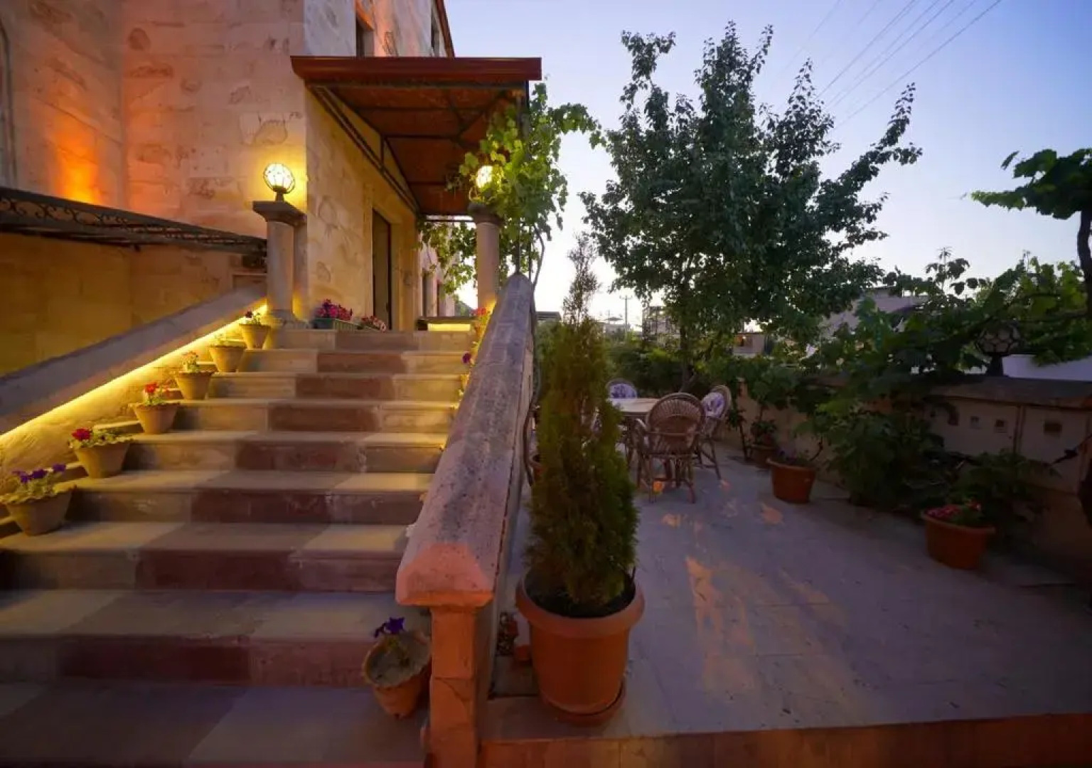 ShoeString Stone House