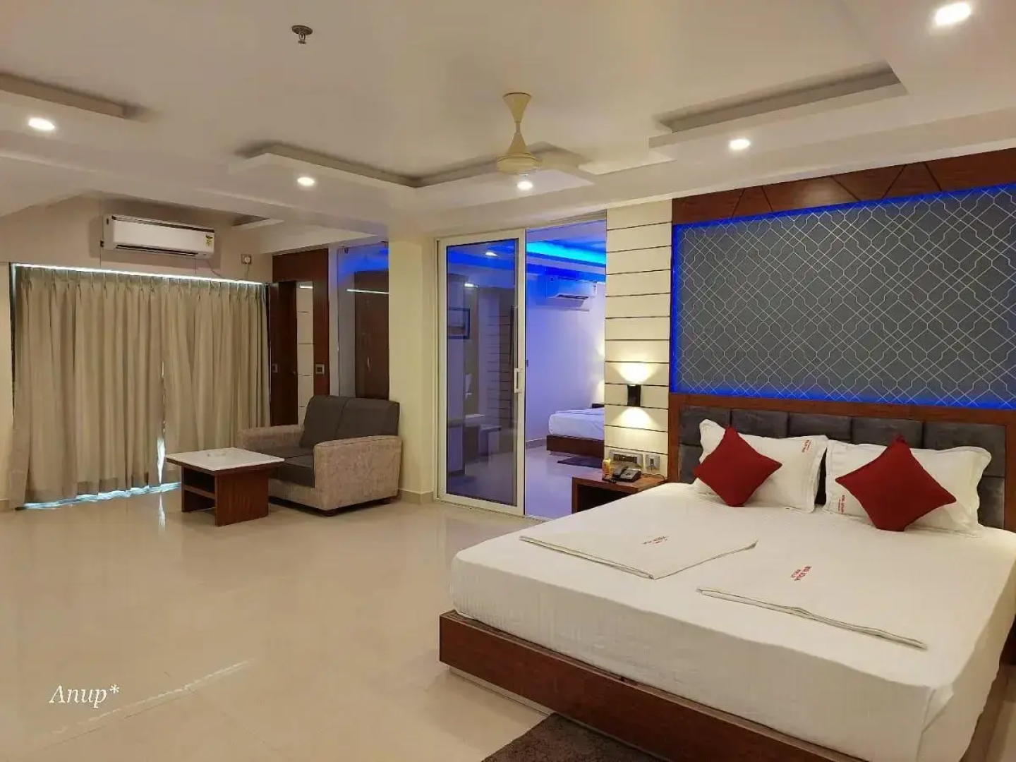 Royal Gitanjali Resorts & Spa
