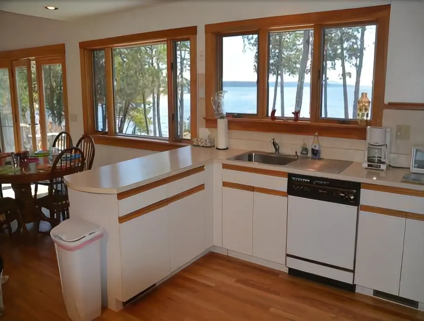 Sea Breeze - Three Bedroom Home