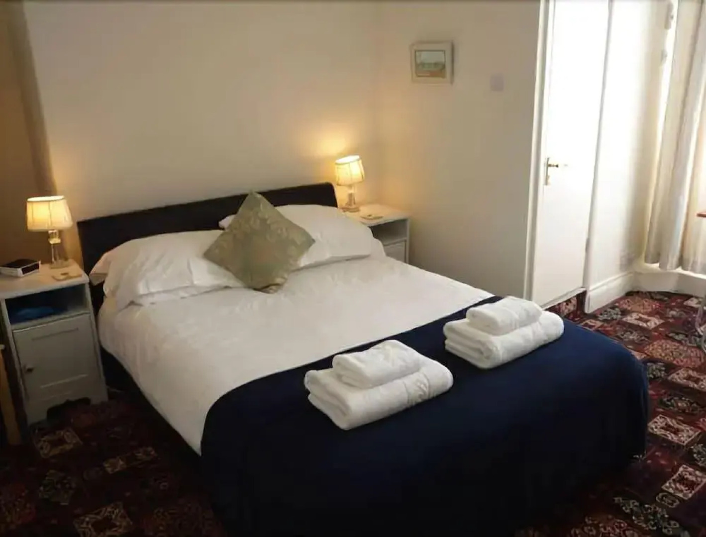 Rainbow Lodge - Guest house