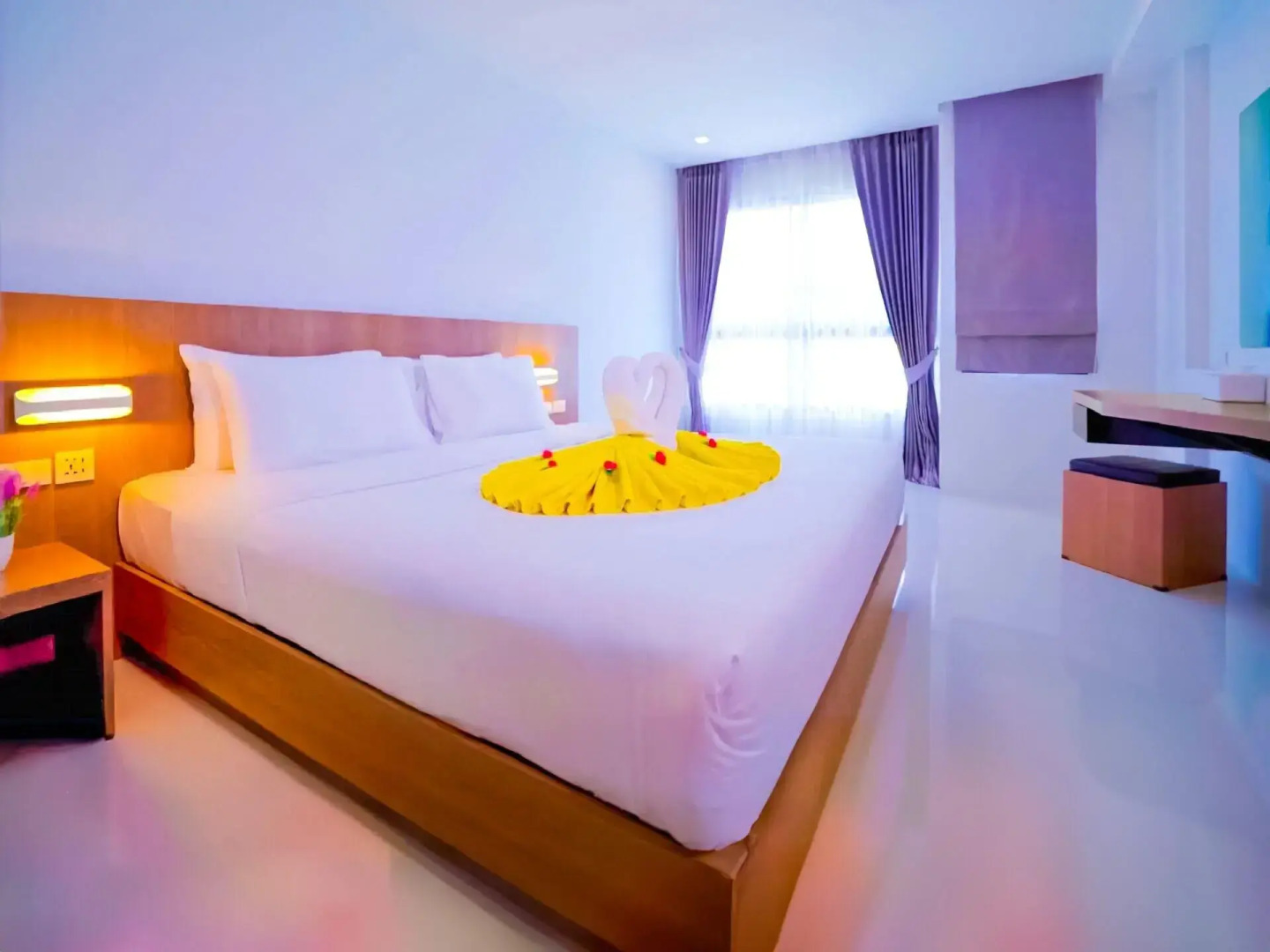 Phoenix Hotel Karon Beach