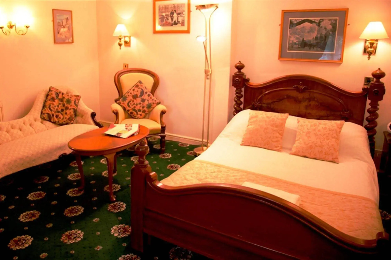 The Greyhound Coaching Inn