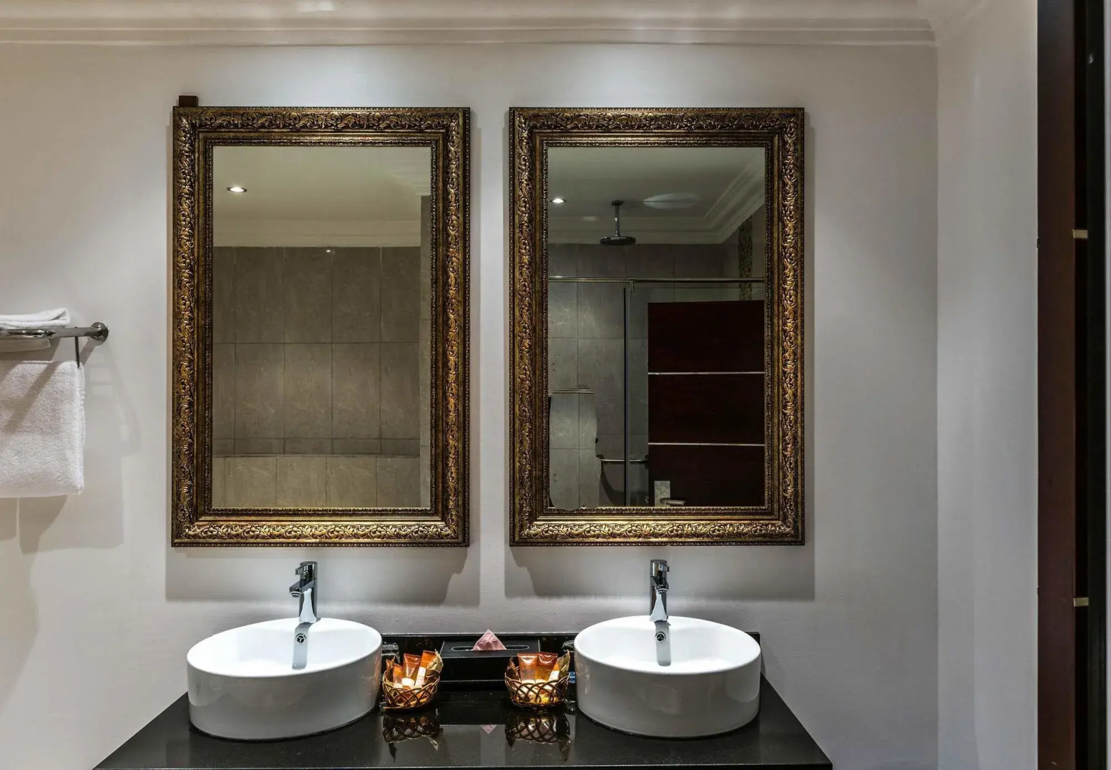 Protea Hotel by Marriott Lagos Kuramo Waters