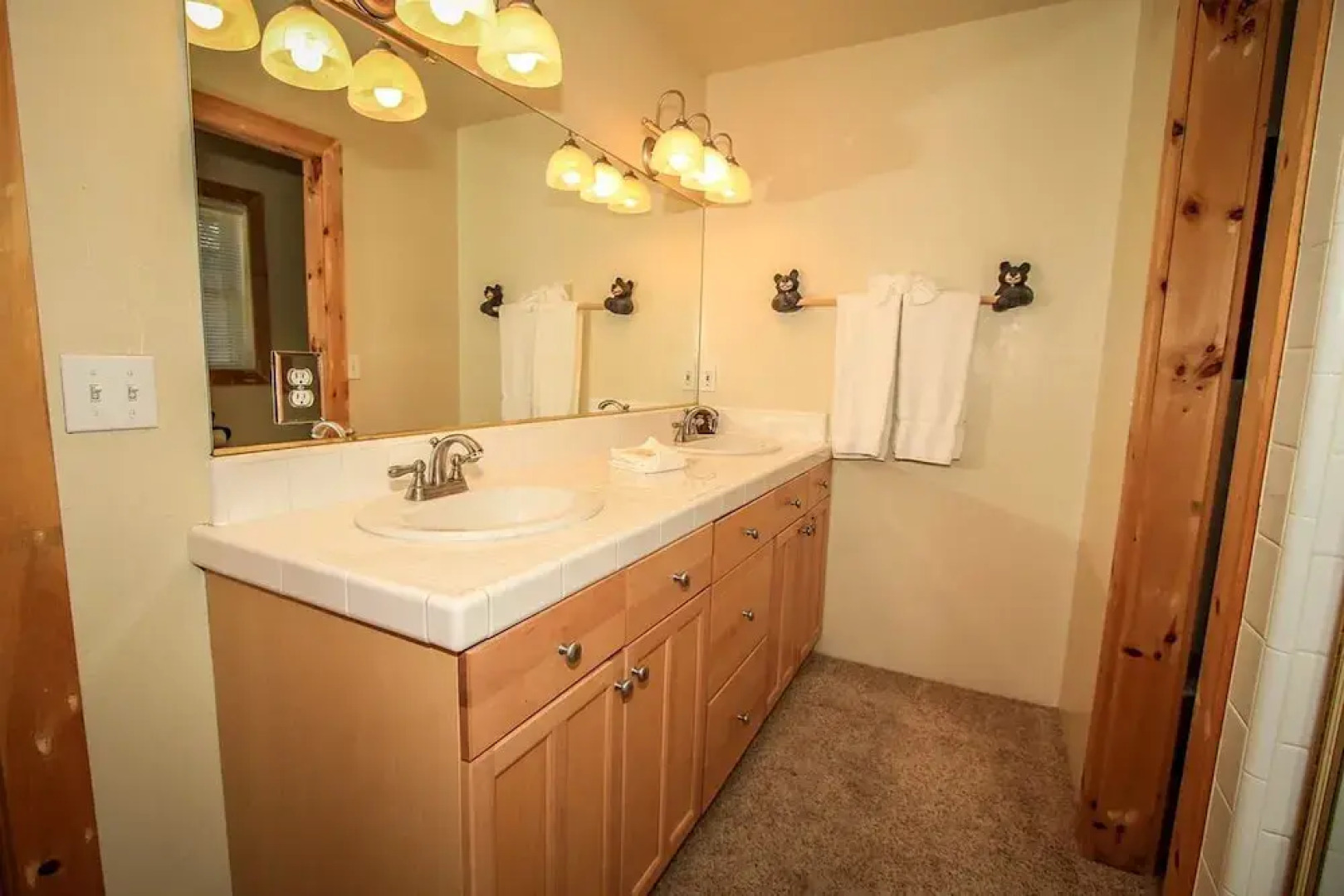 Arktos Jewel-589 by Big Bear Vacations