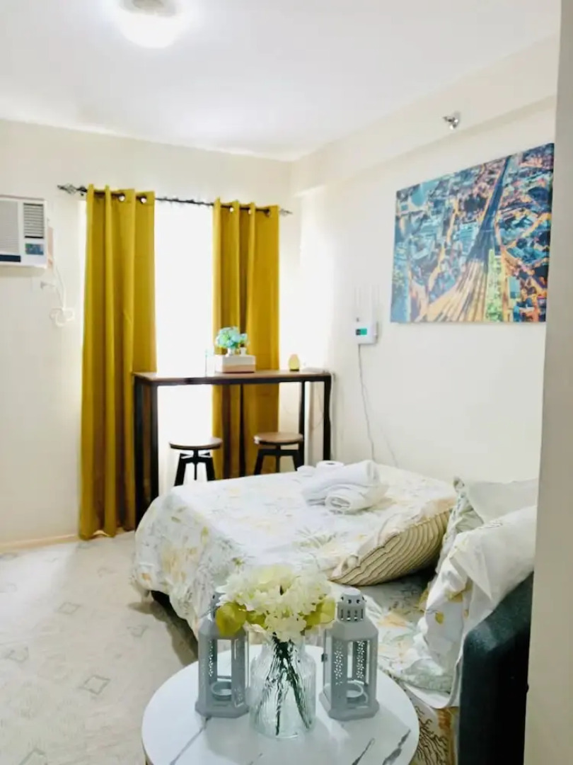 Oceanfront Condo in Dumaguete City - Perfect Getaway