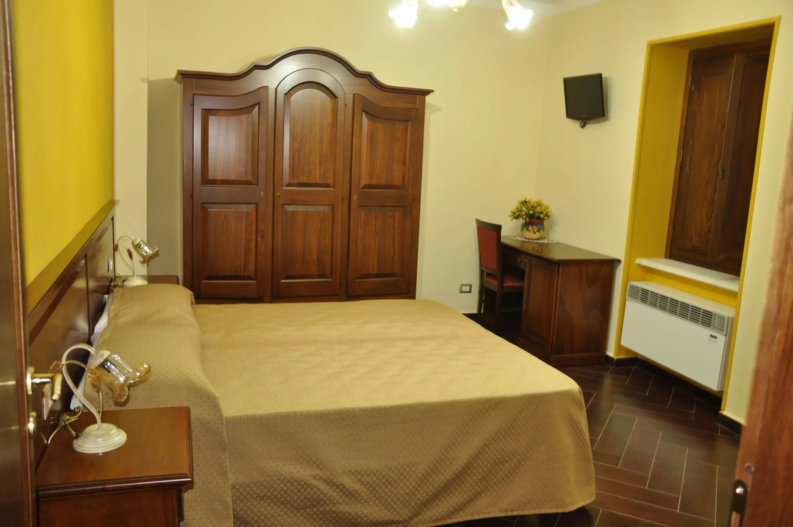 Borgo Patierno Agristor Country House