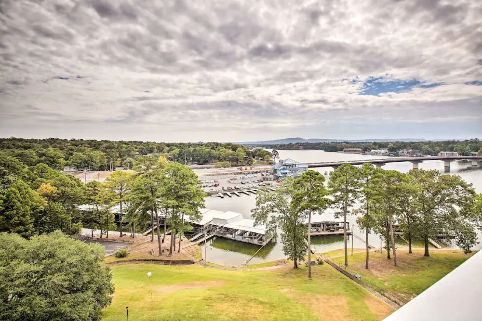 Pool & Views: 'seventh Heaven' Hot Springs Condo