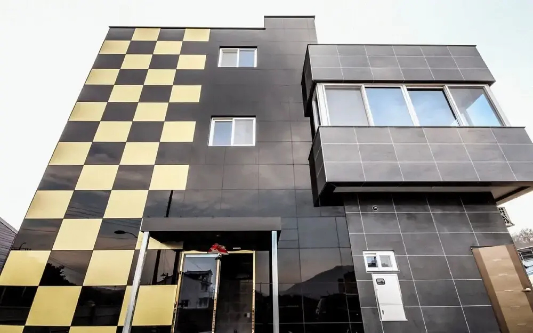 Sancheong Hyu And Joy