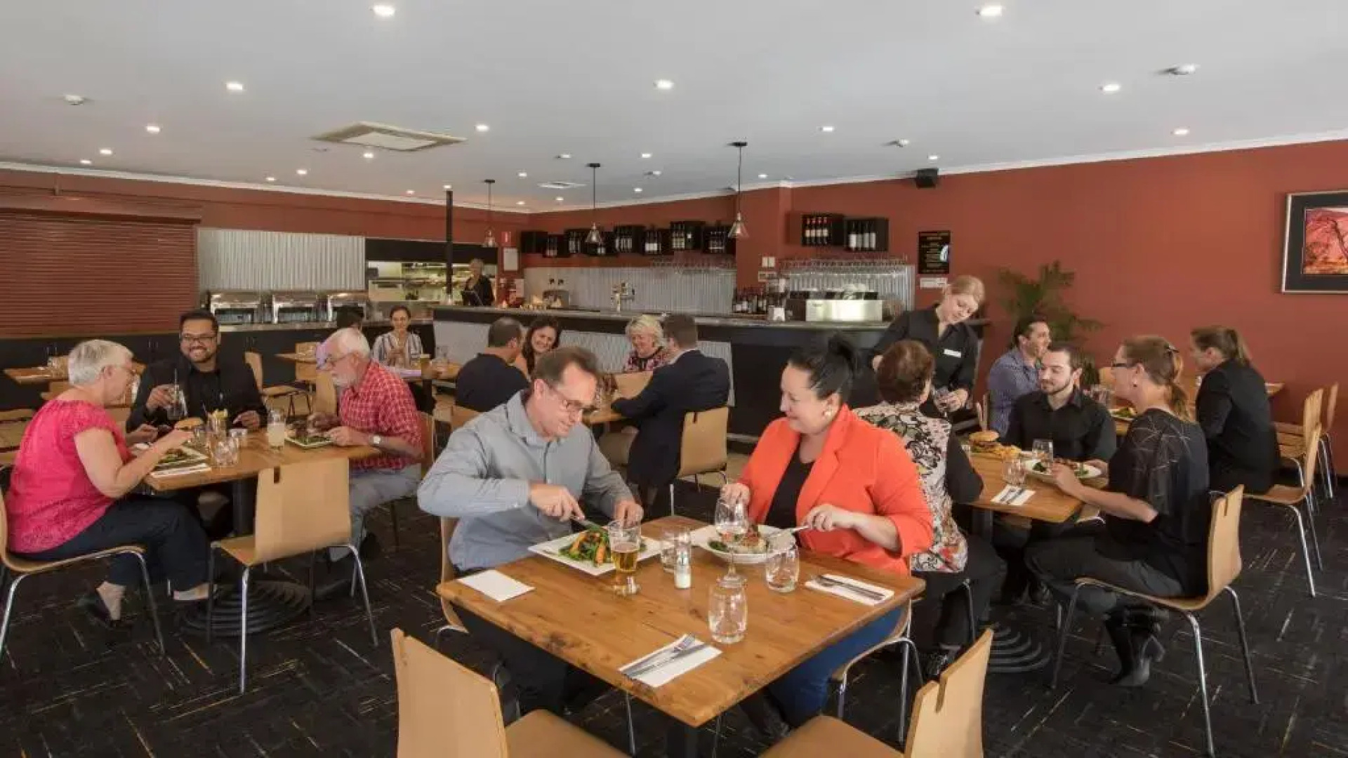 Stay at Alice Springs Hotel