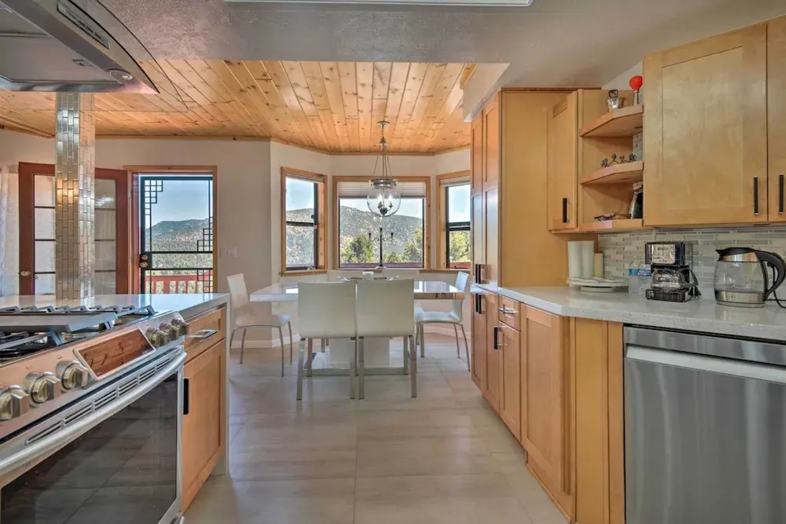 Cozy Pine Mountain Cabin: Hike, Bike, Fish Nearby!