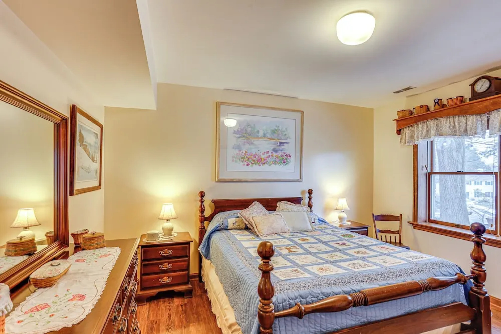 Charming Apartment w/ Yard & Beautiful Gardens!