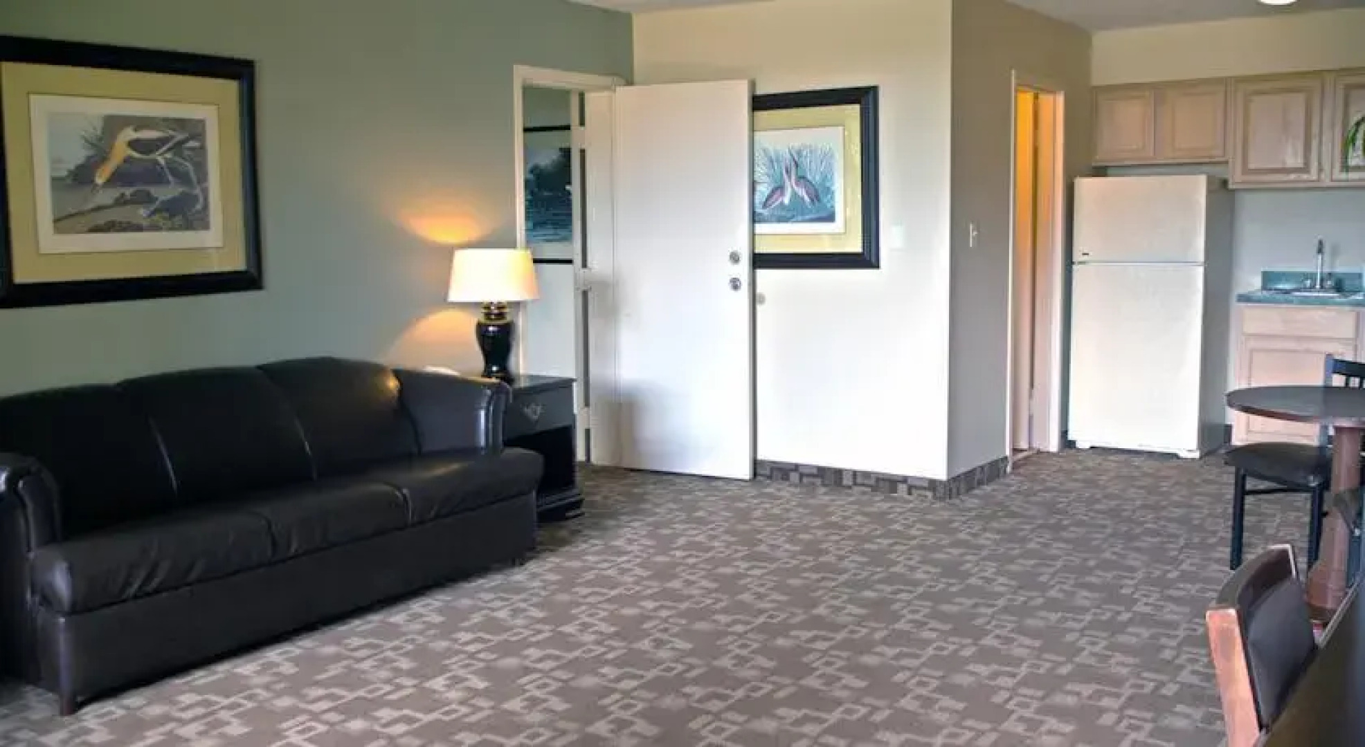 Springfield Hotel and Suites