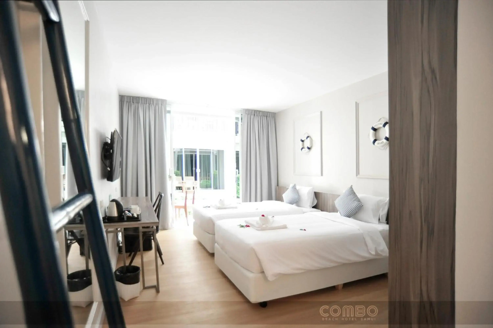 Combo Beach Hotel Samui