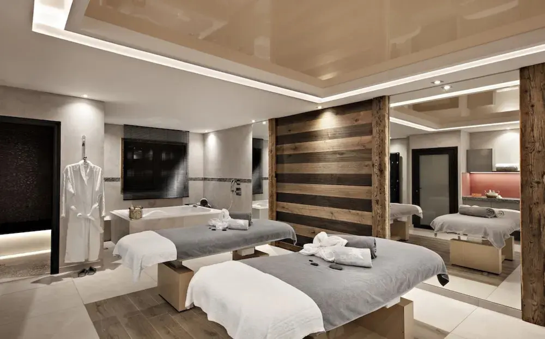 MGM Hôtels & Résidences – Hôtel Les Suites d’Alexane
