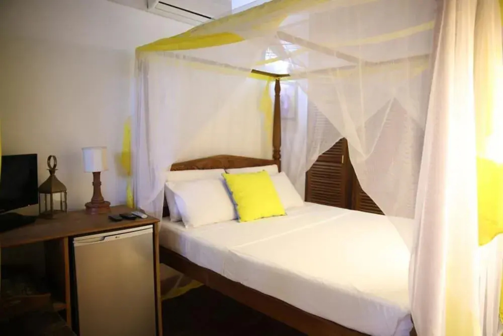 Mangro Hotel Diani Beach