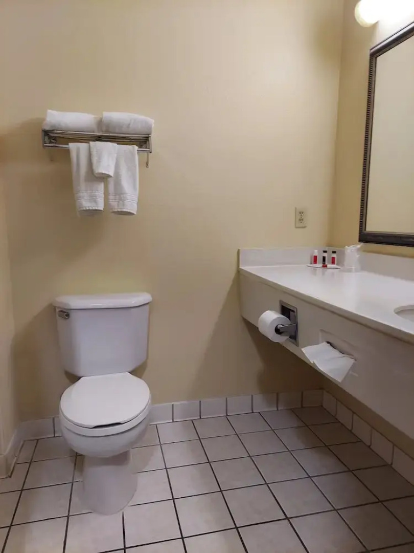 Baymont Inn & Suites Portage