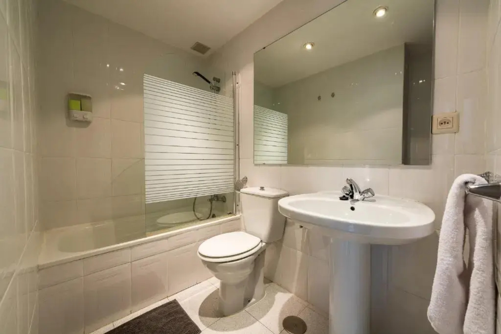 Cenes de la Vega 15 minutos Granada centro