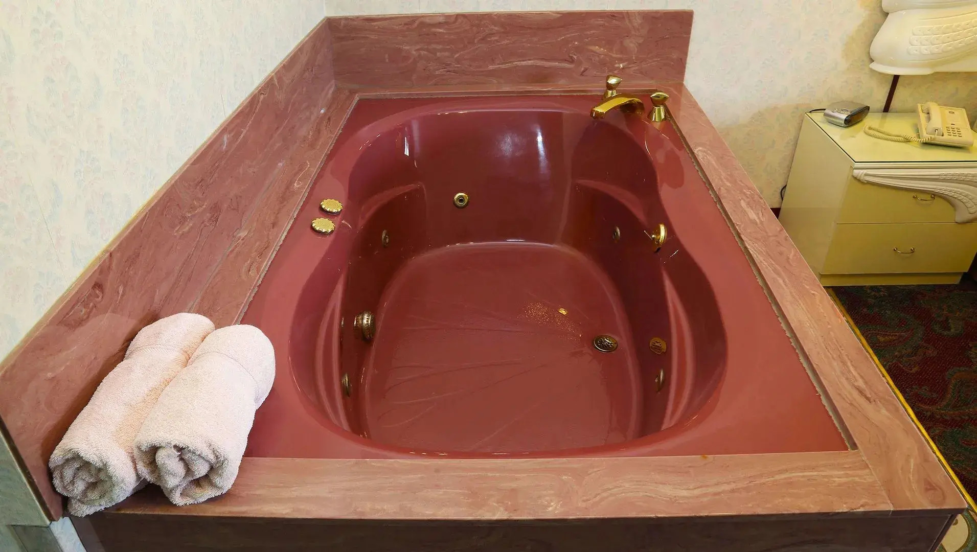 Magnuson Hotel Howell