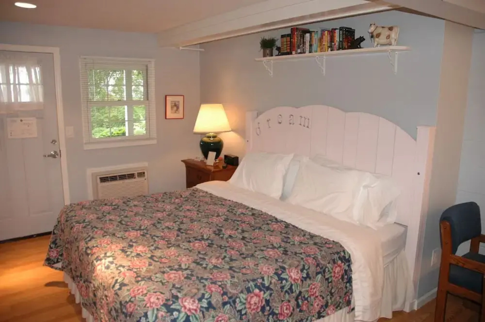 Winfield Inn and Gardens