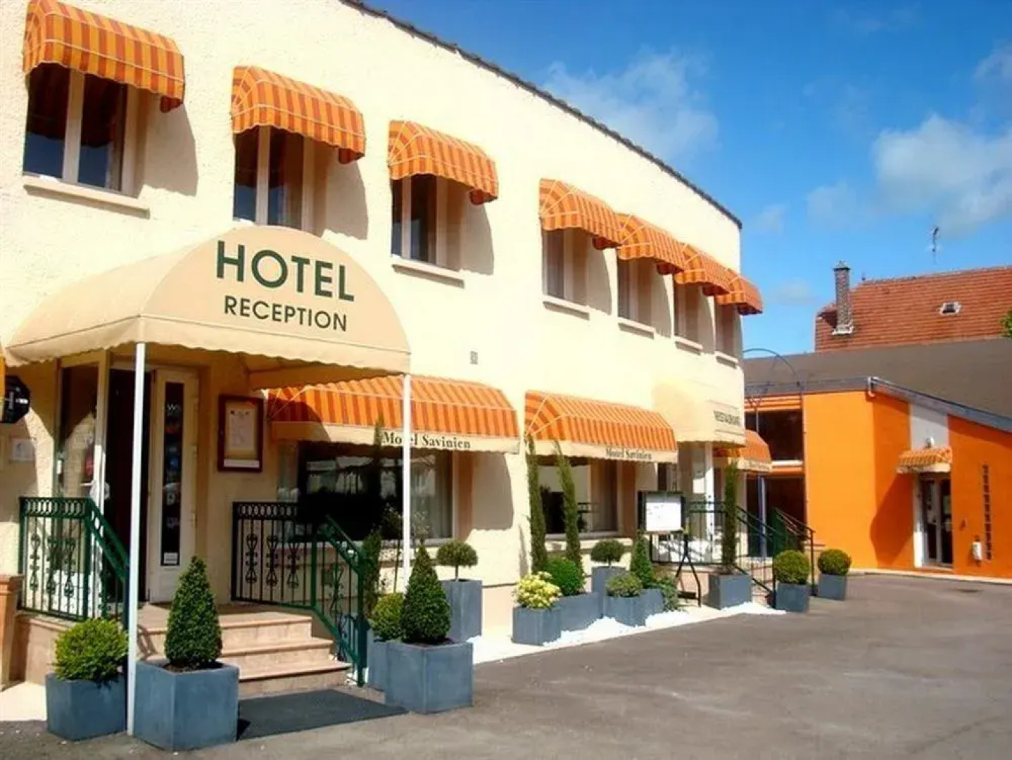 Studios Motel Savinien