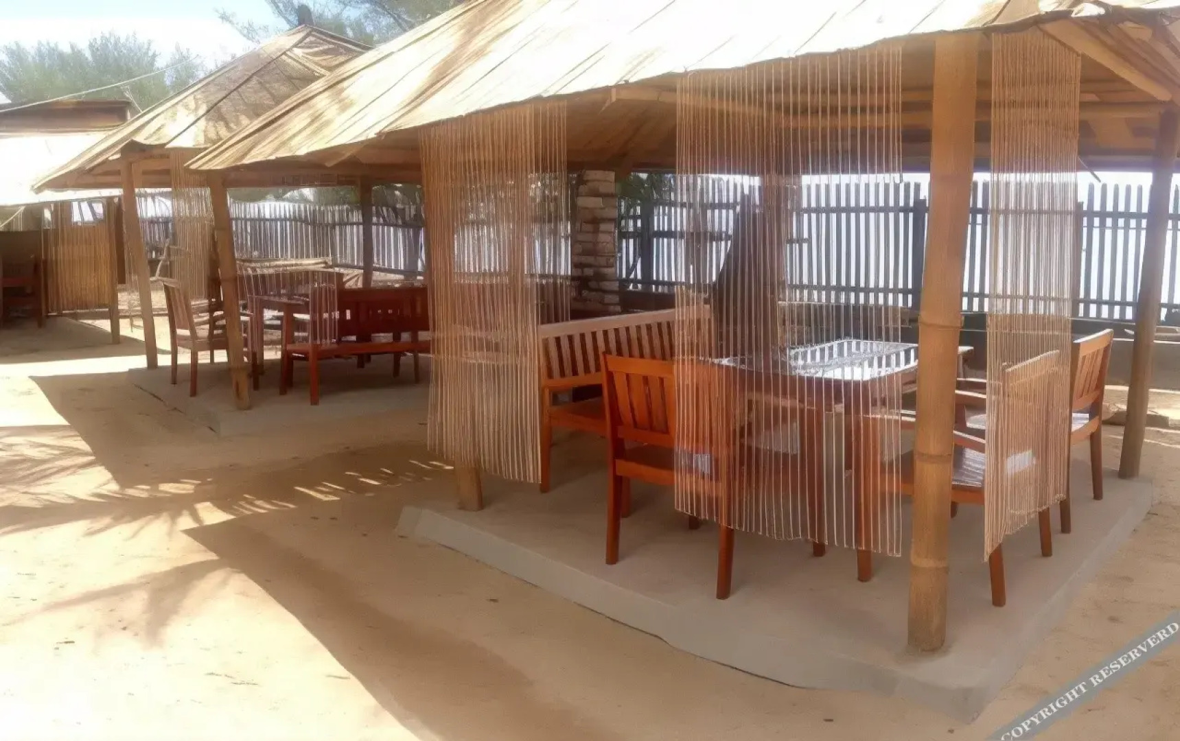 Sunrise Hotel Larantuka