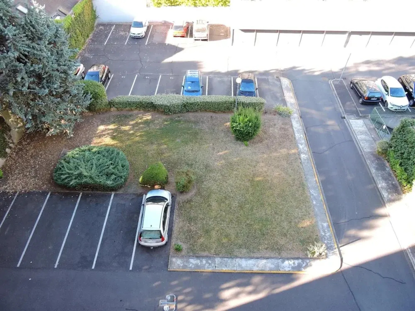 Apartment With one Bedroom in Orléans