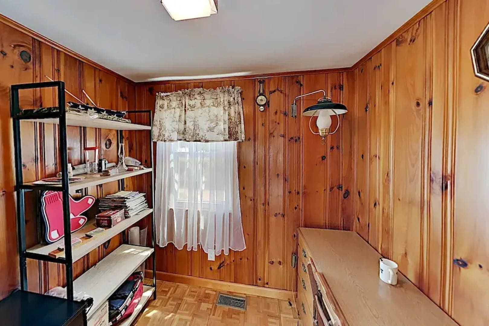 11emerap 4 Bedroom Home