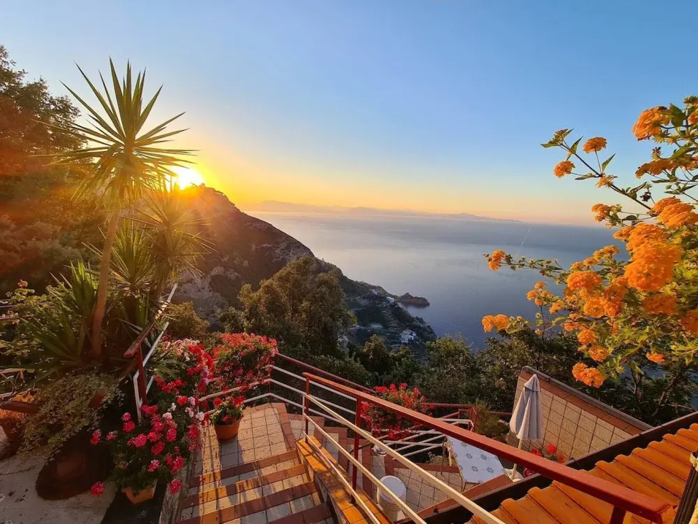 Il Dolce Tramonto 2 - Lalba Sulla Costiera Amalfitana