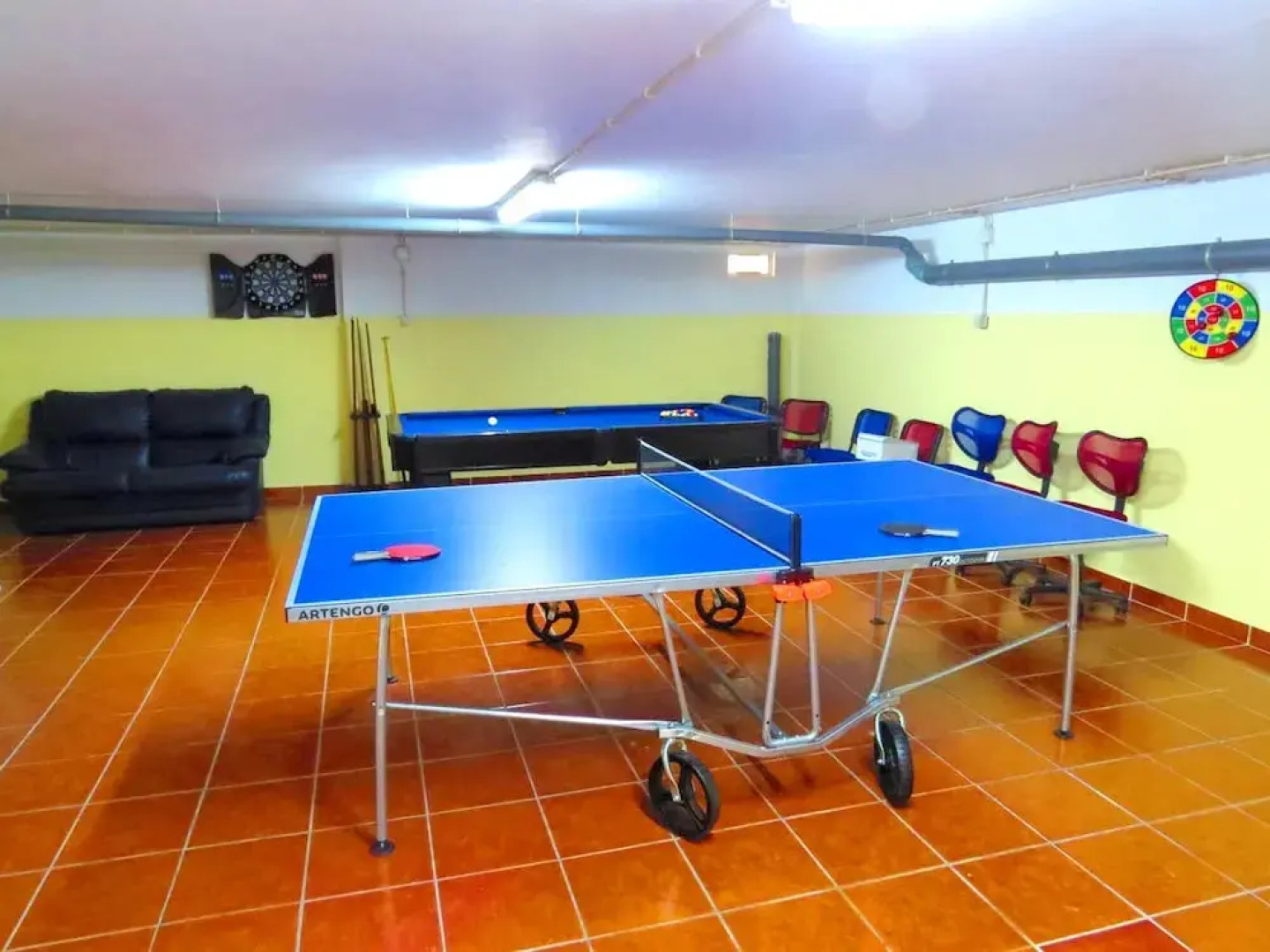 Villa With 5 Bedrooms in Porto, With Wonderful Mountain View, Private Pool, Furnished Balcony Near the Beach