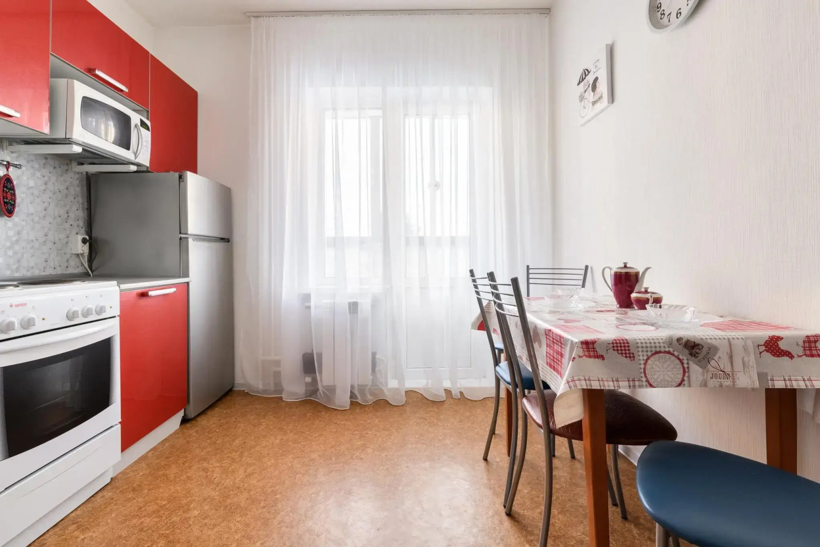 Пушкин-Дом на Красносельском 28