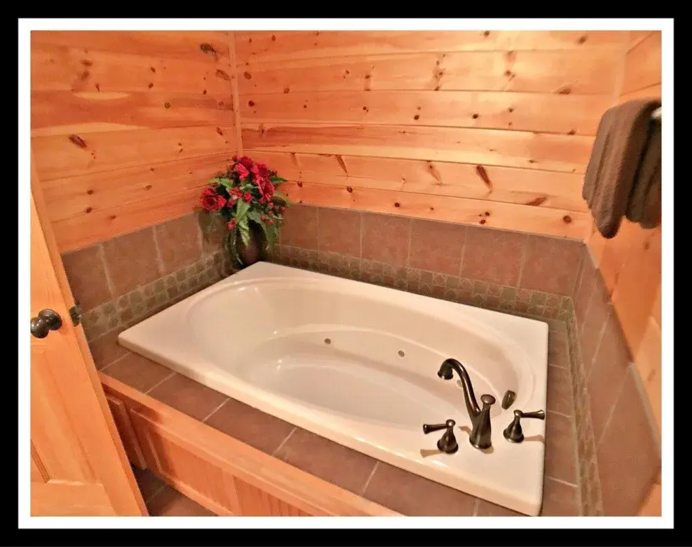 Cove Meadows Cabin 3423 - 2 Br cabin by RedAwning