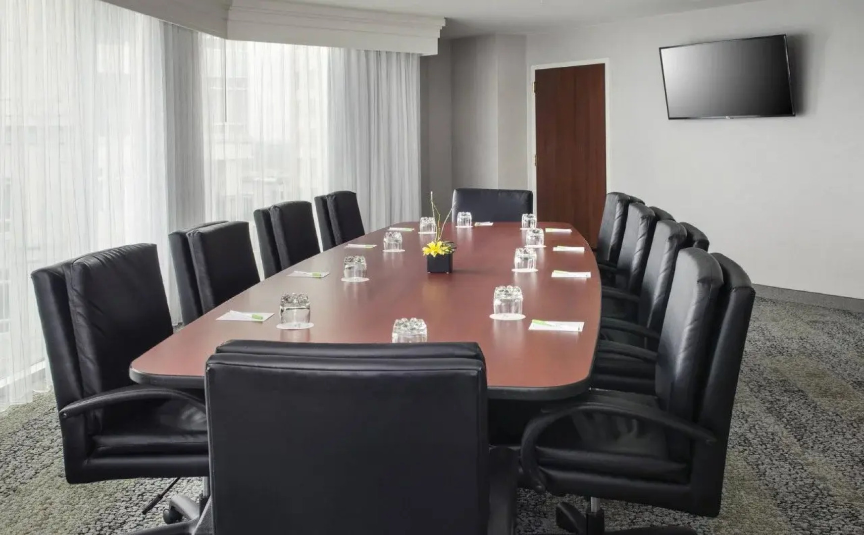 Courtyard by Marriott Charlotte City Center