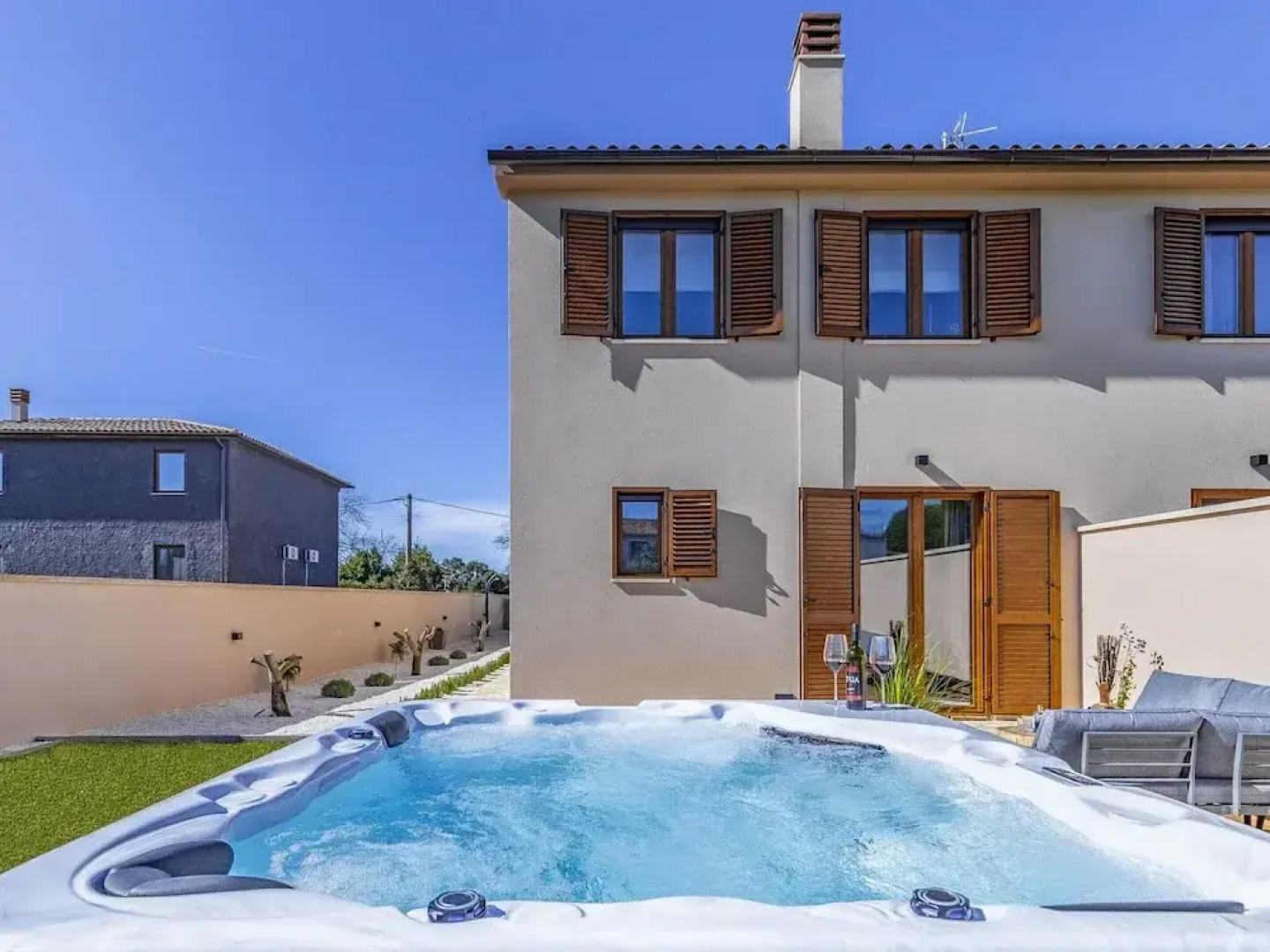 Family Villa With Pool, Wellness