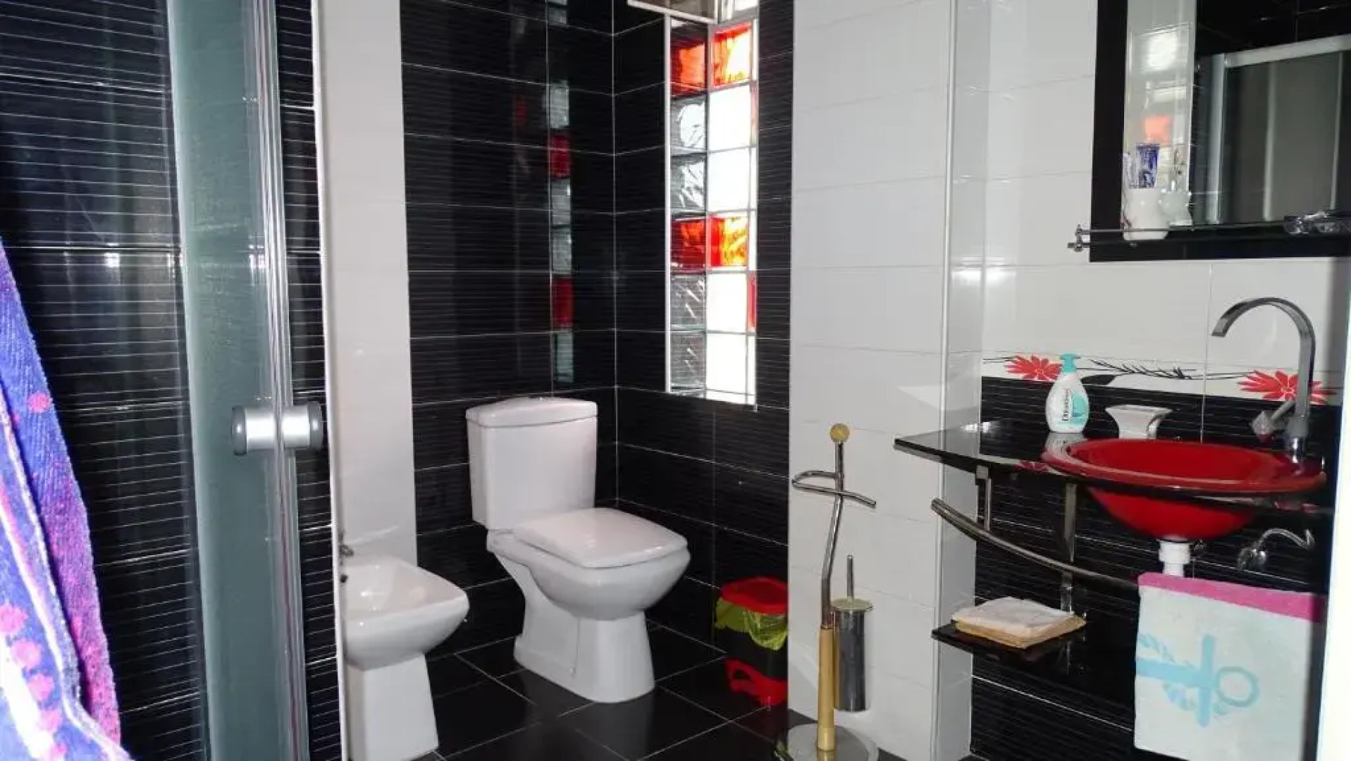 Central Apartments Shoshi