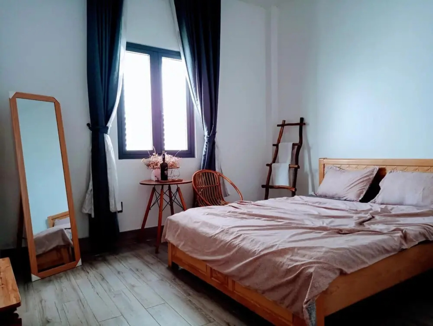 Adora Central Park Hostel