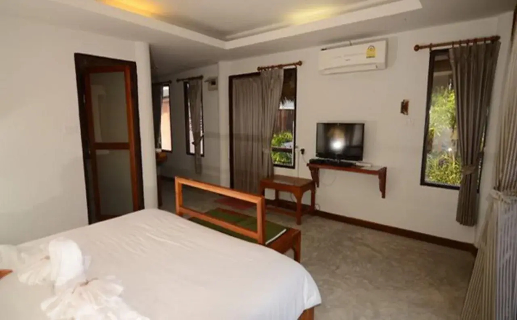 Phu Fha Maehongson Resort
