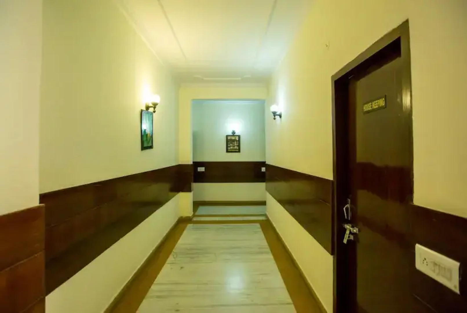 Hotel Kala Residency