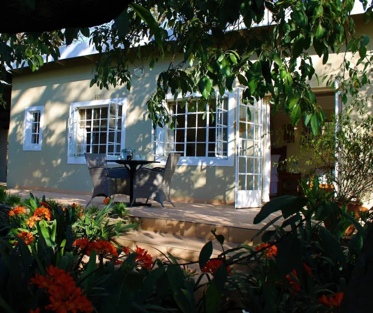 Lemon Thorn Cottage for 2 People With Wonderful Private Terrace in Garden!