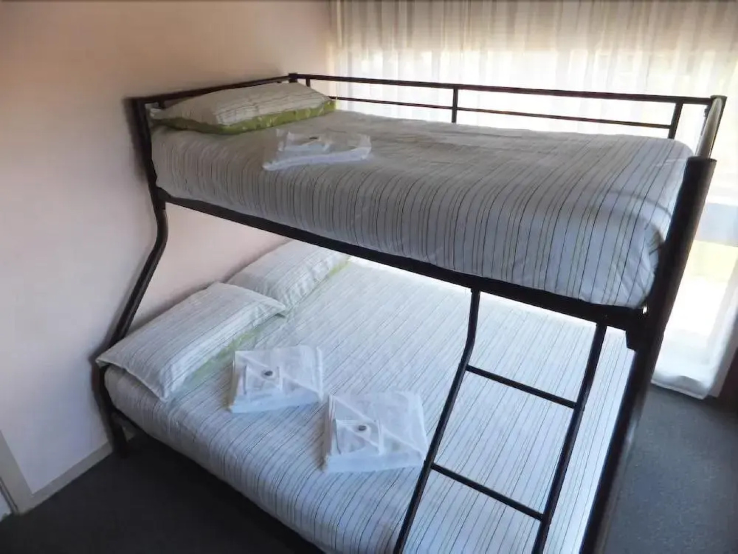 Paradise Holiday Apartments