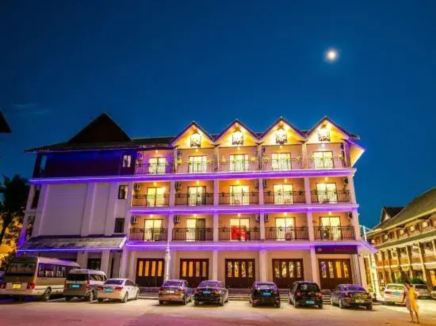 Tianzhu Gaozhuang Inn (Star Night Market)