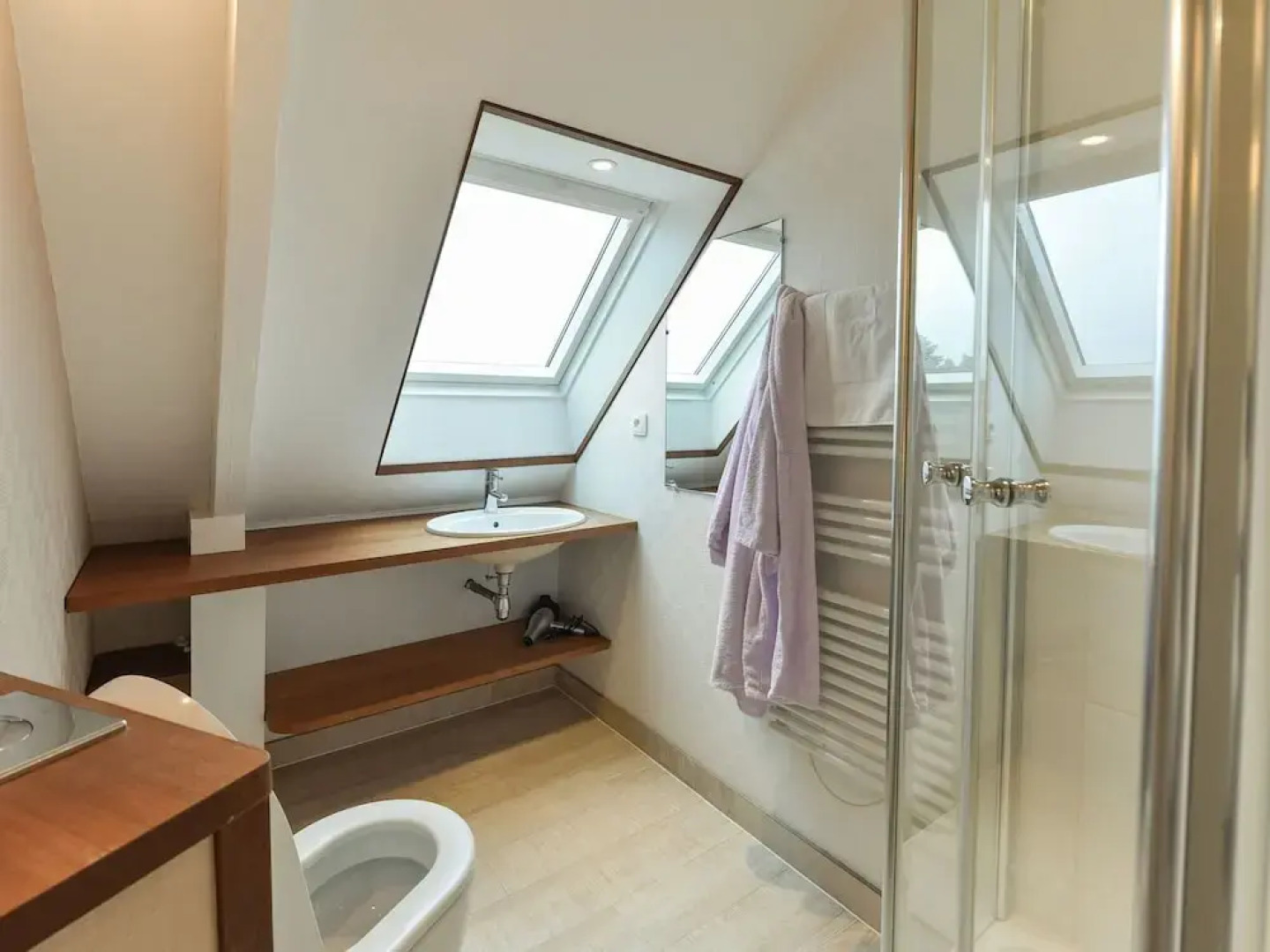 Detached Villa Within Walking Distance of the Beach, With a Swimming Pool and a Sauna