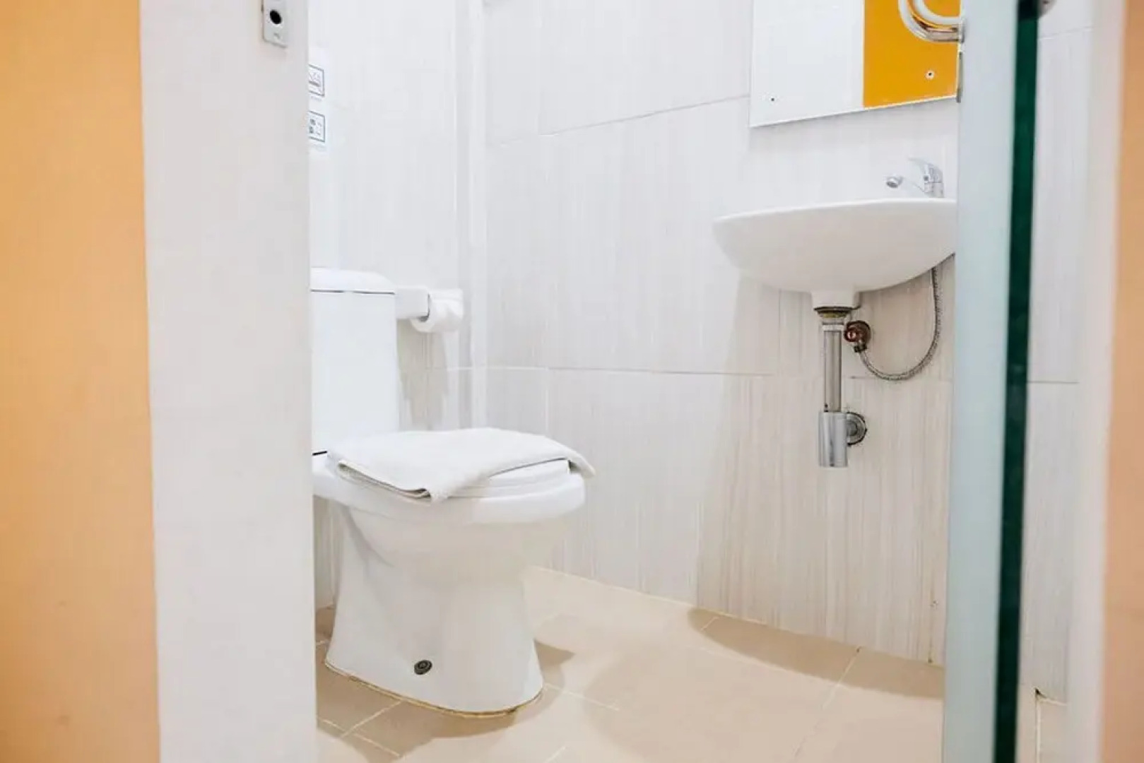 RedDoorz Plus Syariah near Museum Lampung